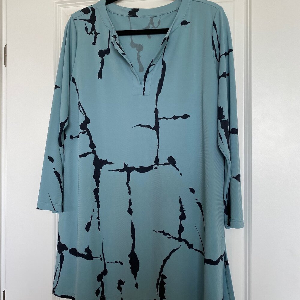 Marla Wynne Dusty Blue/Black Tunic Size L